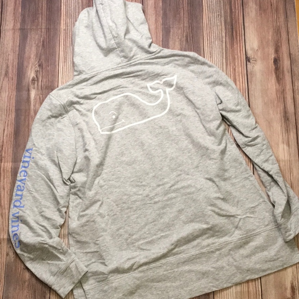 Vineyard Vines Women’s Whale Pullover Hoodie in Gray